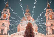 Най-хубавите коледни елхи на Европа за 2022 година
