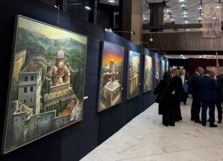 Света гора в София: Вселенският патриарх Вартоломей и Българският патриарх Даниил откриха изложбата на Макис Варламис